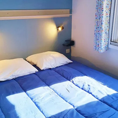Parque de Campismo Mobil-home Avec Terrasse Pour 4 Personnes - Api-1-52-801 Collias