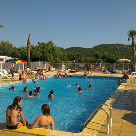 Campingplads Mobil-home Avec Terrasse Pour 4 Personnes - Api-1-52-801 Collias